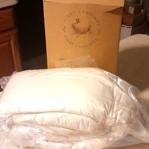 First Landings 4pc Infant Pillow Props.